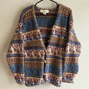 Vintage Patterned 100% Wool Women's Sweater/Cardigan